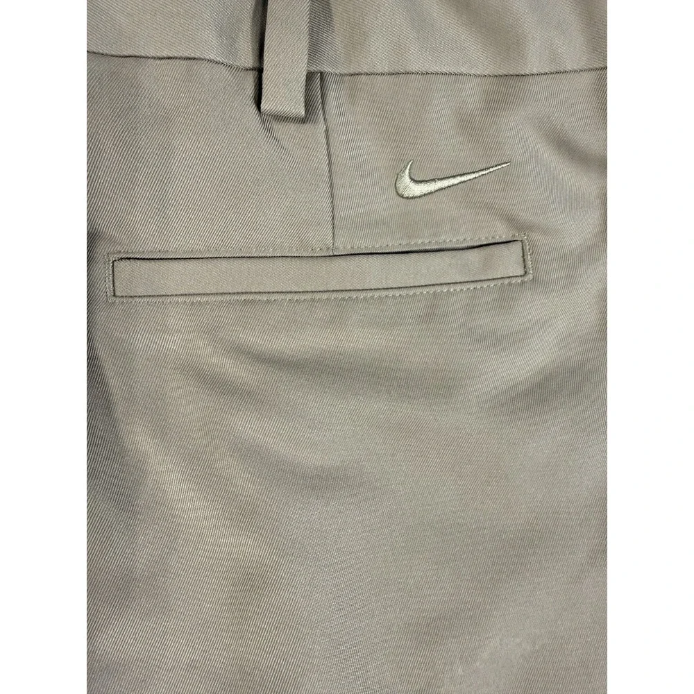 Nike Golf Shorts Men's 38 Khaki Flat Front Performance Dri-Fit Pickleball Tennis